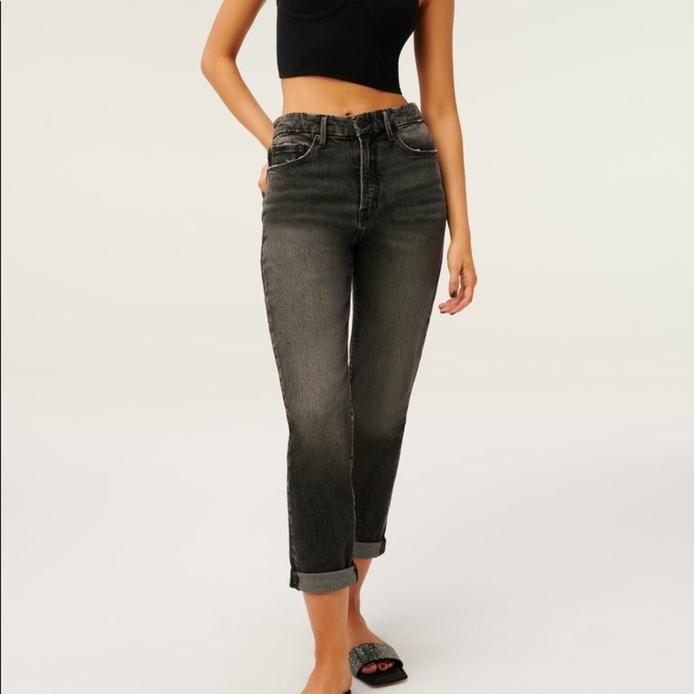 Good American Weekender jeans in Black. Excellent condition.